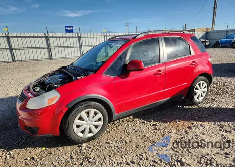 2010 Suzuki Sx4 z USA, uszkodzony, nr VIN JS2YB5A34A6300938